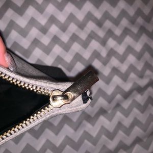 Forever 21 Bags - Forever 21 Cosmetic Bag Forever 21 Bags - Forever 21 Cosmetic Bag